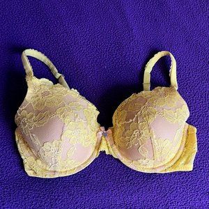 Victoria's Secret Yellow Lace Body By Victoria Lined Perfect Coverage Bra - 36D